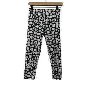 Onzie Capri Skull Pant - Black/White - S/M